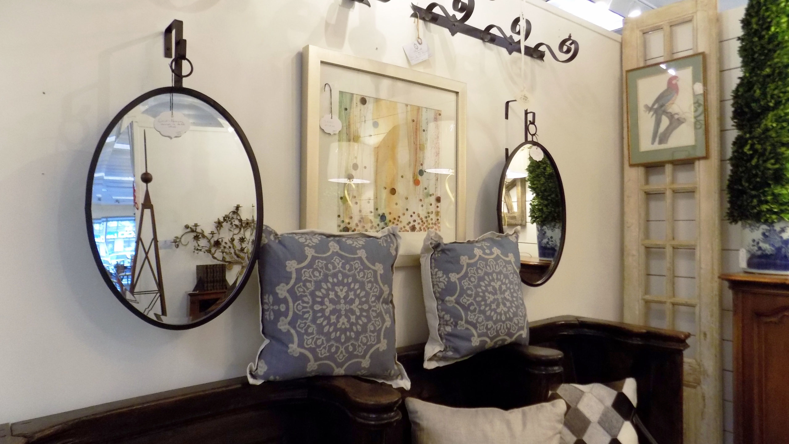 Mirrors Memphis' Largest Modern and Antique Collection La Maison